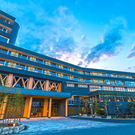 Ooedo Onsen Monogatari Premium Shirahama Gyoen Hotel Exterior foto