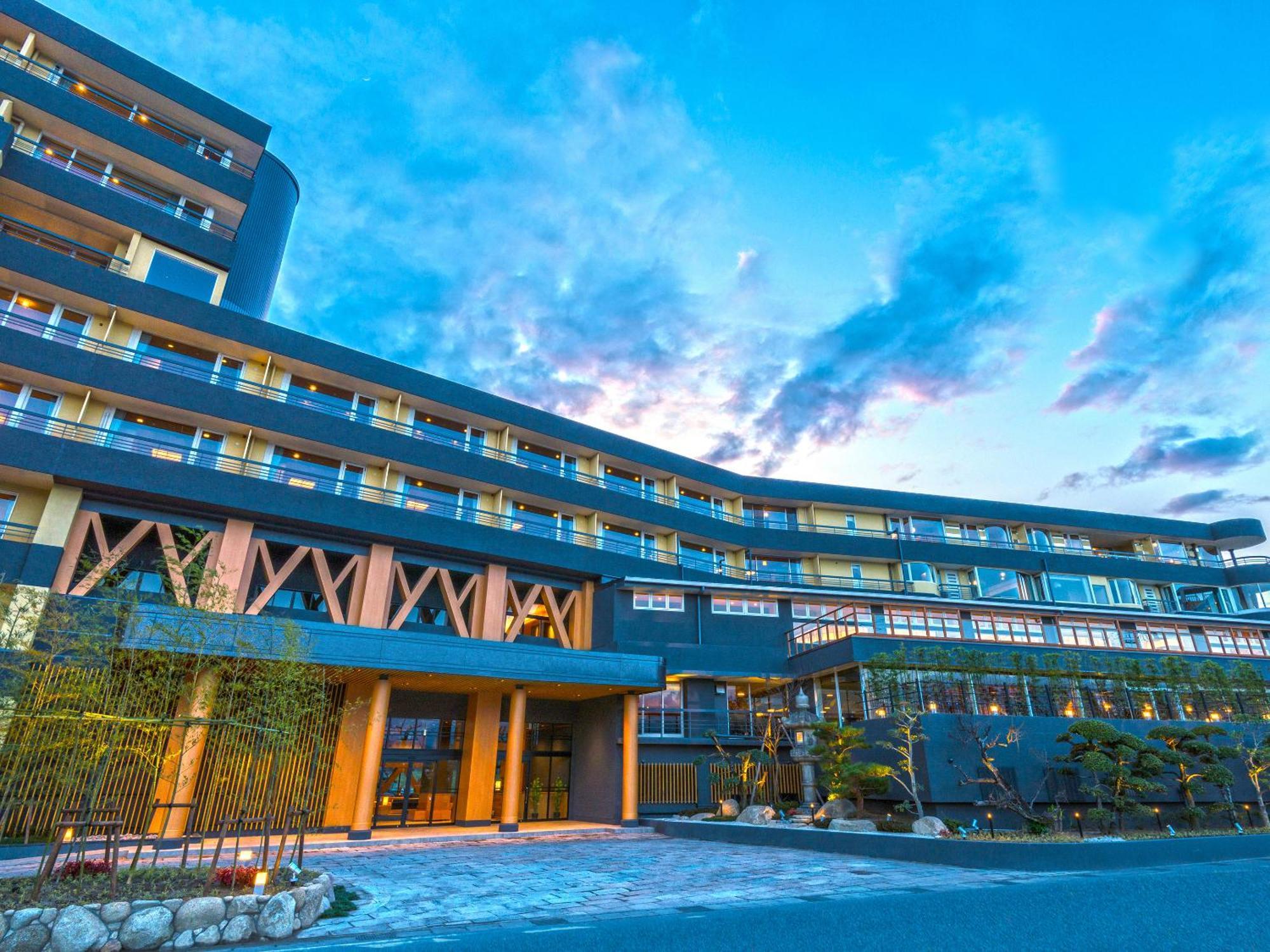 Ooedo Onsen Monogatari Premium Shirahama Gyoen Hotel Exterior foto